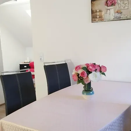 Fabian Apartment *